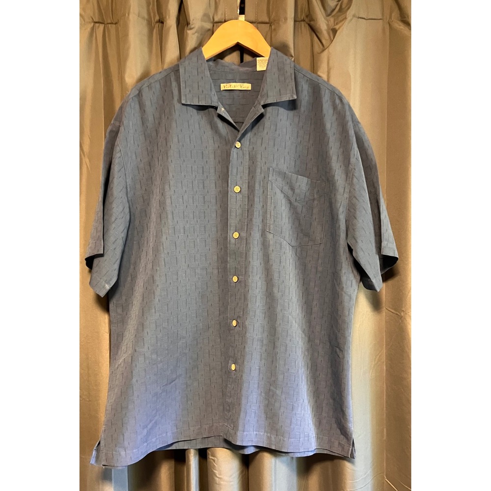 Batik Bay Button Down Shirt Mens XL Blue Short Sleeve Textured Rayon Blend